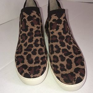 Rothys The Chelsea Wildcat + Inserts 11 NWOB